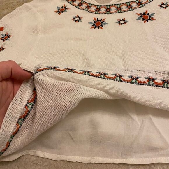 Womens forever 21 embroiled white t shirt - Picture 3 of 7